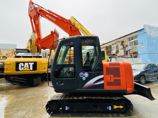 7 tonnes d'origine japonaise utilisée Hitachi ZX70 Excavatrice à rampe avec 40,5 kW de puissance du moteur et 0,3 m3 de capacité de seau