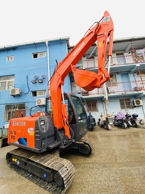 7 tonnes d'origine japonaise utilisée Hitachi ZX70 Excavatrice à rampe avec 40,5 kW de puissance du moteur et 0,3 m3 de capacité de seau