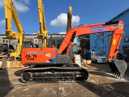 13 tonnes d'origine japonaise utilisée Hitachi ZX130 Crawler Excavator avec 66 kW de puissance du moteur et 0,52m3 de capacité de seau