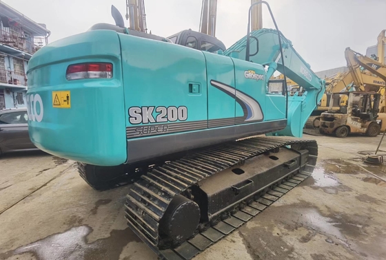 20 tonnes d'origine japonaise utilisée Kobelco SK200-8 Excavateur à rampe avec 114 kW de puissance du moteur et 0,8 m3 de capacité de seau