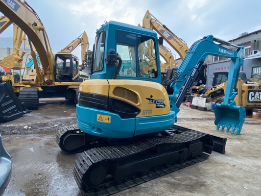 5 tonnes d'origine japonaise utilisée Kubota KX155 Excavateur à rampe avec 29,9 kW de puissance du moteur et 0,16 m3 de capacité de seau