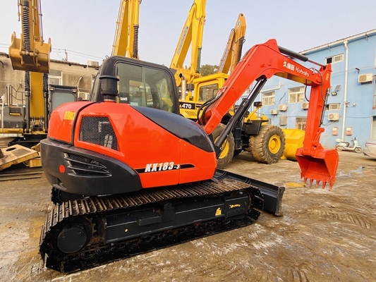 8 tonnes d'origine japonaise utilisée Kubota KX183 Excavatrice à rampe avec 47,8 kW de puissance du moteur et 0,31 m3 de capacité de seau