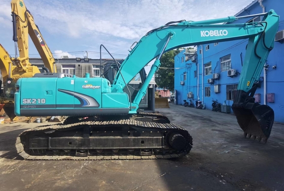 21 tonnes d'origine japonaise utilisée Kobelco SK210-8 Excavatrice à rampe avec 114 kW de puissance du moteur et 1 m3 de capacité de seau
