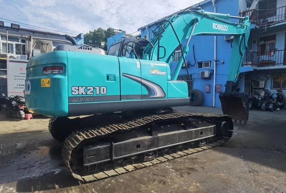 21 tonnes d'origine japonaise utilisée Kobelco SK210-8 Excavatrice à rampe avec 114 kW de puissance du moteur et 1 m3 de capacité de seau