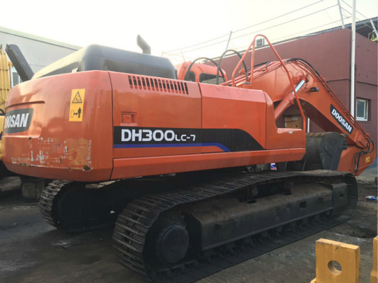 30 tonnes d'origine utilisée Doosan DH300LC-7 Excavateur à rampe avec une capacité de seau de 1,27 m3