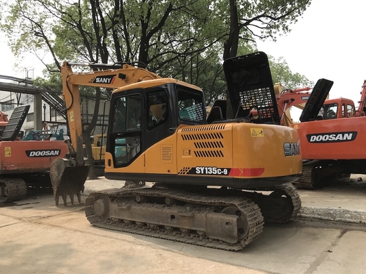 Excavateur hydraulique Sany SY135C-9 de 13 tonnes avec une capacité de seau de 0,53 m3