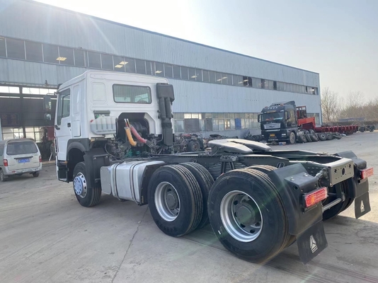 Sinotruk Howo 371 chevaux camion tracteur tête de remorque 6x4 à vendre