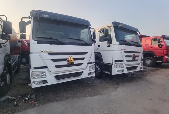 SINOTRUK HOWO Camion de mélange de béton d'occasion 6x4 380HP Camion de mélange de béton d'occasion