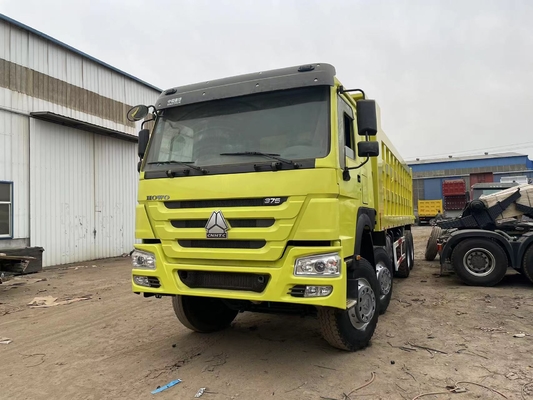 Utilisé HOWO SINOTRUK camion à ordures 8x4 de seconde main HOWO 375 HP camion à remontage à vendre