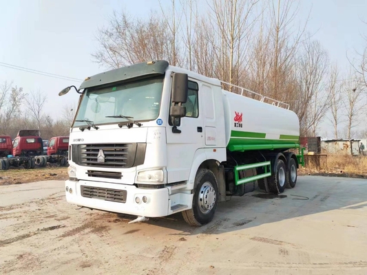 20 m3 de seconde main SINOTRUK HOWO 6x4 Sprinkler camion à eau utilisé à vendre