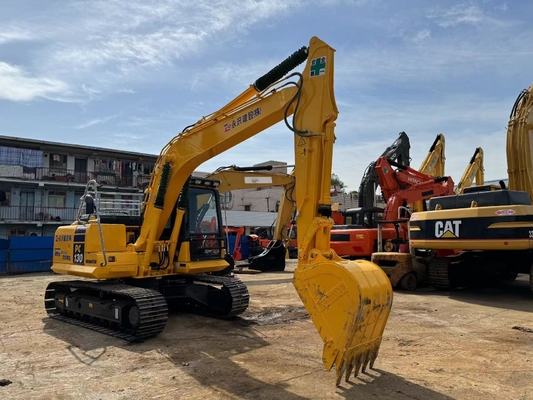 13 tonnes d'origine japonaise d'occasion Komatsu PC130-7 Excavateur à rampe d'occasion
