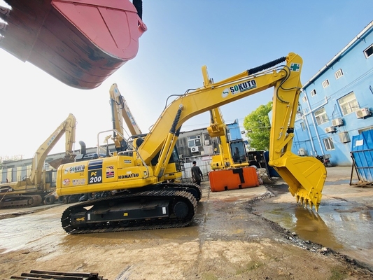 20 tonnes d'origine japonaise d'occasion Komatsu PC200-8 Excavateur à rampe utilisé en vente