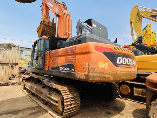 49 tonnes d'origine utilisée Doosan DX490LC-9C Excavateur à rampe d'occasion Avec une capacité de seau de 2,72 m3