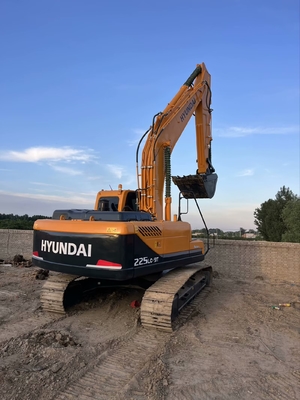 22 tonnes d'occasion Hyundai R225 Crawler Excavator utilisé 112 kW de puissance du moteur et 1,05 M3 capacité de seau
