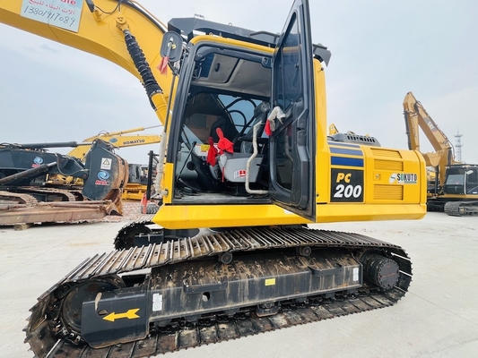 PC200-8 20 tonnes utilisées Excavateur hydraulique à remorqueuse