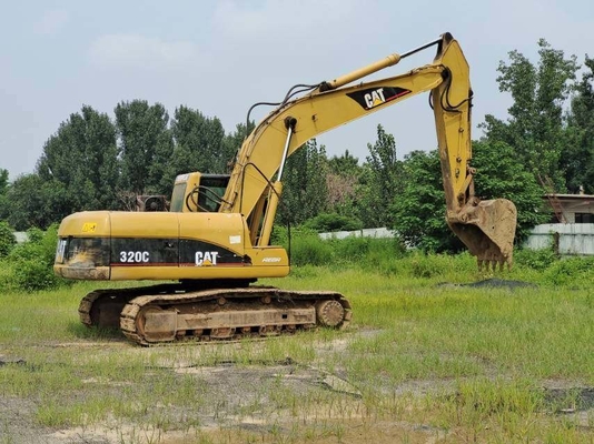 Excavateur d'occasion CAT 320C d'origine 20 tonnes Excavateur d'occasion CAT avec moteur CAT 3066ATAAC