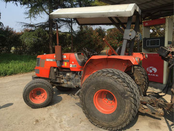les excavatrices Japon d'occasion 62HP ont fait le tracteur de Kubota M5700