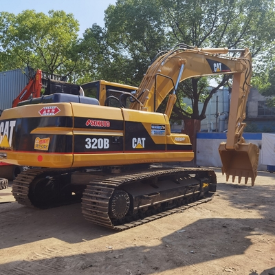 Excavateur CAT 320B d'occasion, Caterpillar, creuseuse à rampe de 20 tonnes avec moteur CAT 3066T.