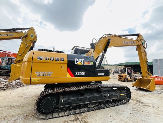 CAT 320D Japon Excavateur de chenille d'occasion d'occasion de 20 tonnes